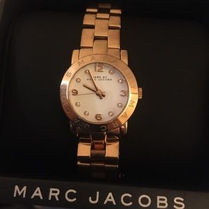 Beautiful rose gold Mark Jacobs watch!